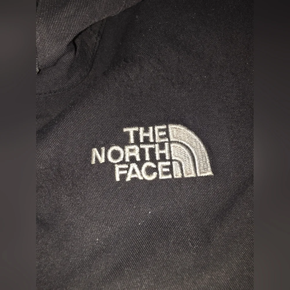 The North Face Women's Black Jacket | GREENLAND JACKET - Picture 5 of 7